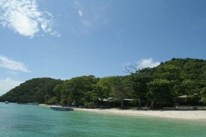 ทัวร์เกาะเฮ เรือสปีดโบ๊ท ราคาถูก